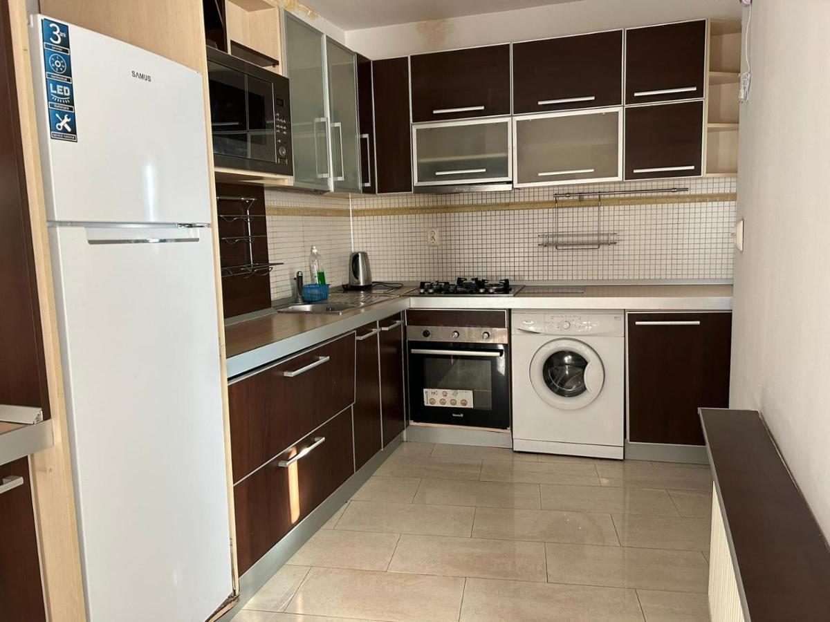 Bucharest City Center Apartment Buitenkant foto
